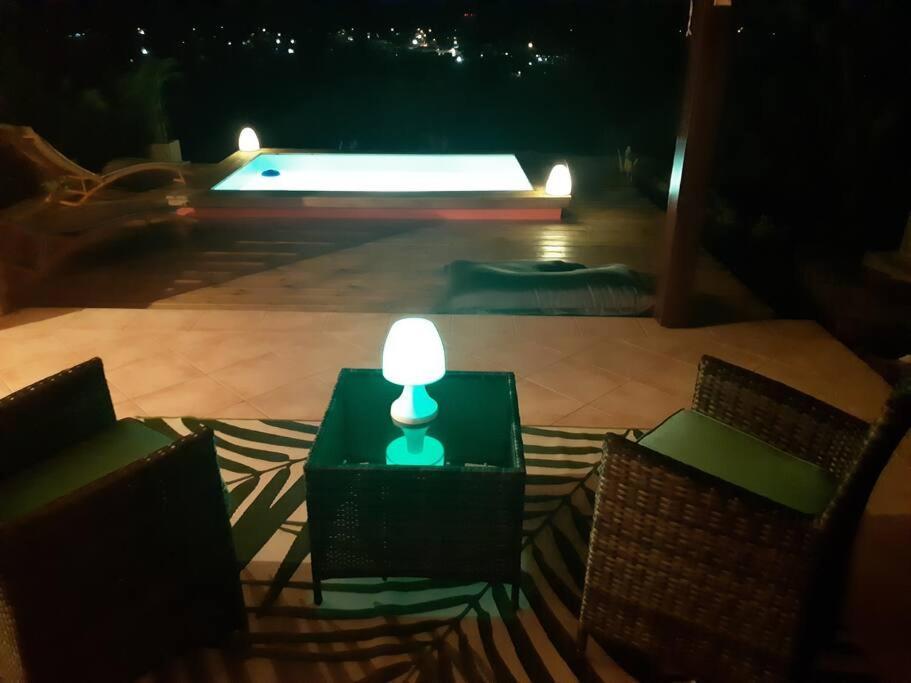 TI COIN RELAX bungalow vue mer piscine privée Saint-Francois  Exterior foto